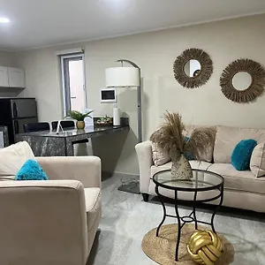 https://entwined-inn-aruba.comcaribbean.com